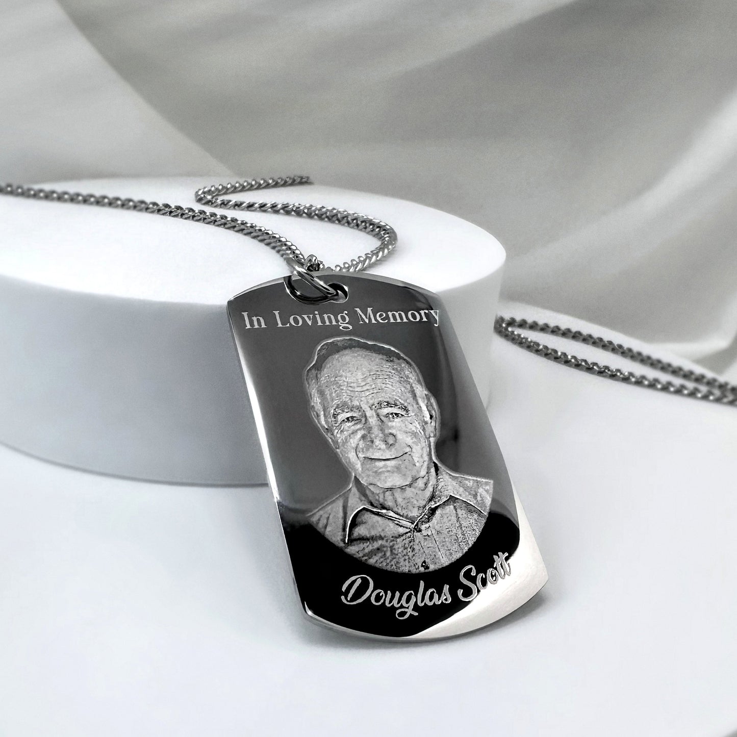 PERSONALIZED DOG TAG CHAIN WITH PICTURE AND FINGERPRINT