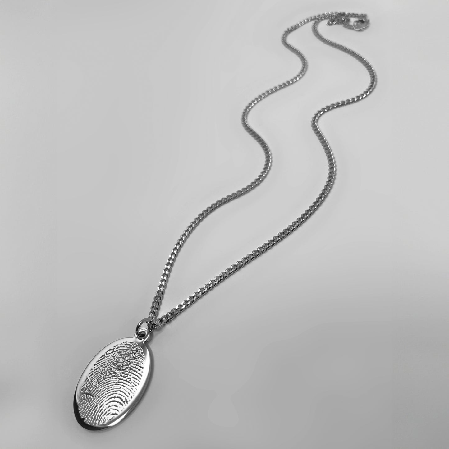 CUSTOM ENGRAVED OVAL MEN NECKLACE